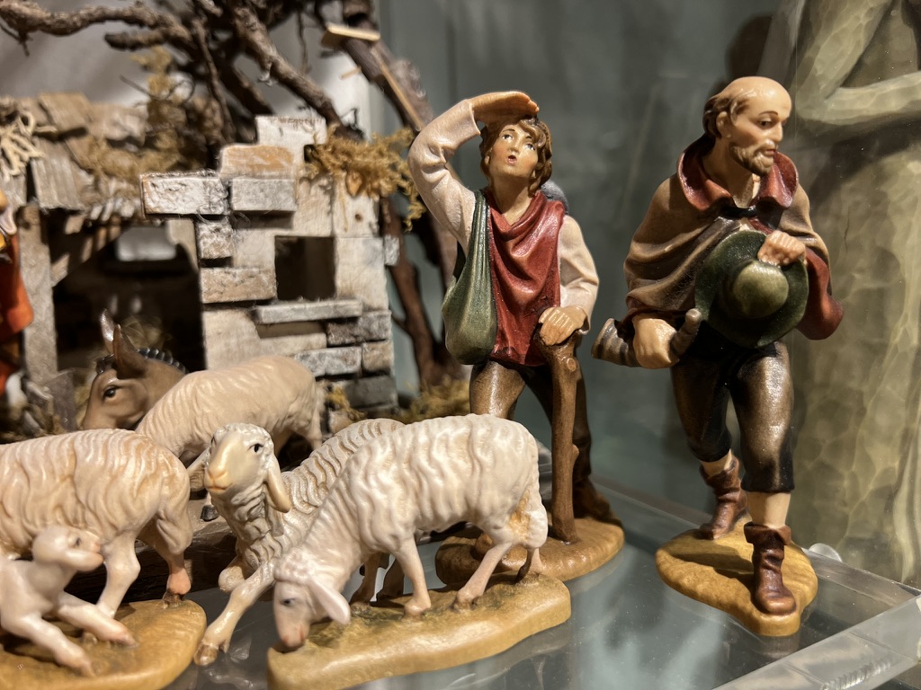 5E413C3D-5DA0-4E30-A051-EEC7AF804940_1_105_c